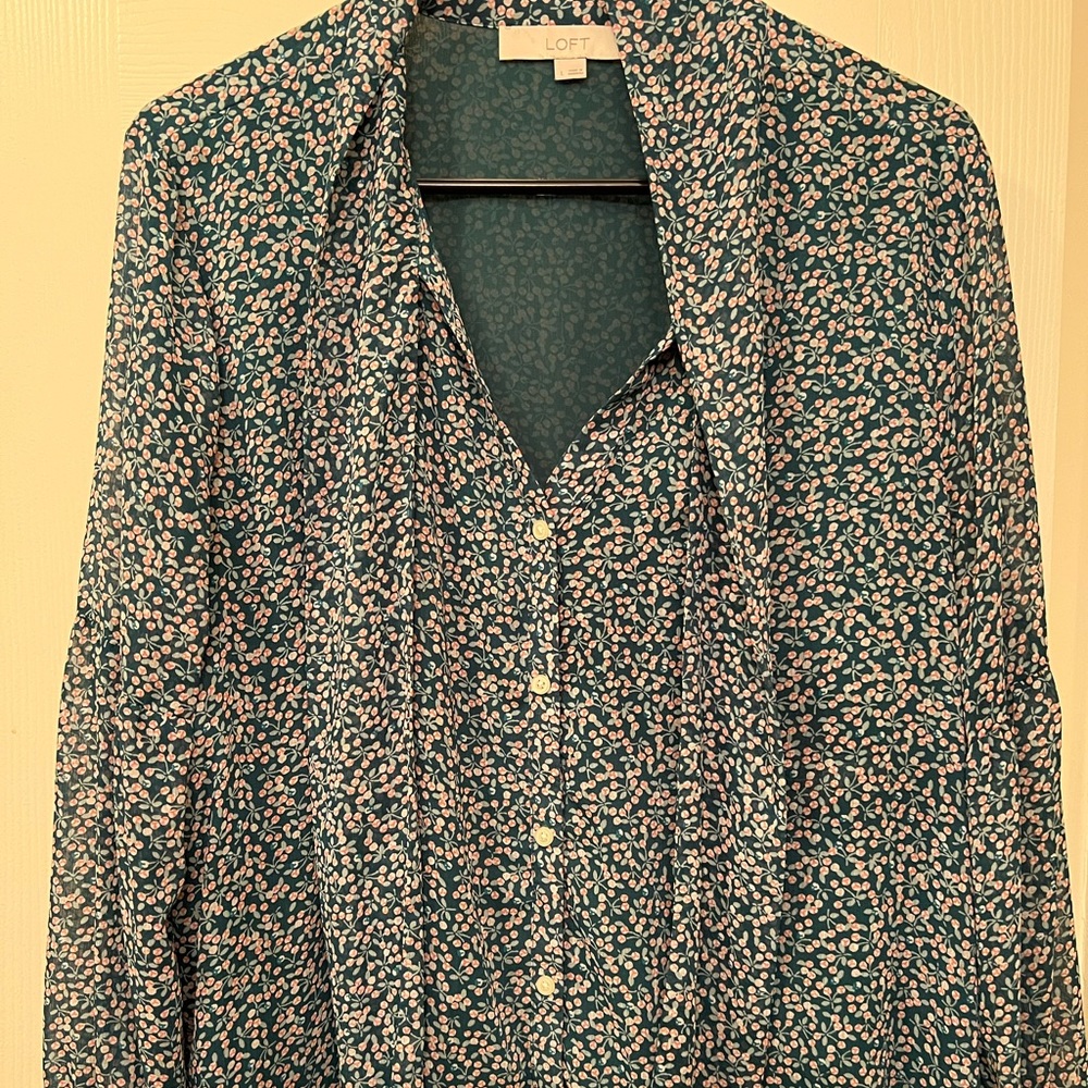 LOFT Long Sleeve Blouse